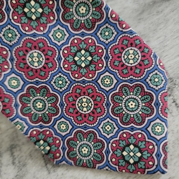 Allen Solly Blue and Red Mandala Print Necktie 55 x 3.25 - Picture 8 of 9